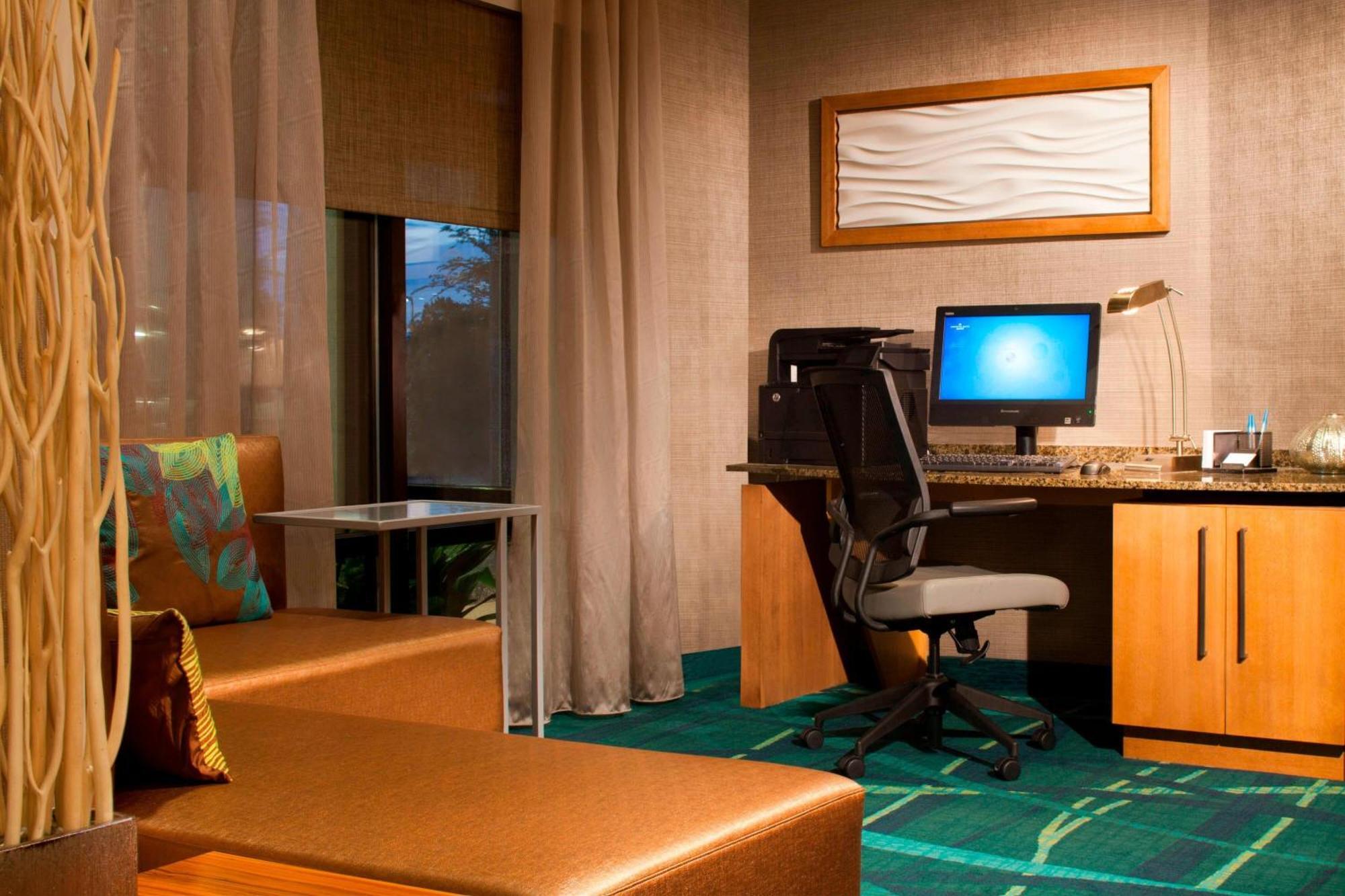 Springhill Suites Gainesville Ngoại thất bức ảnh